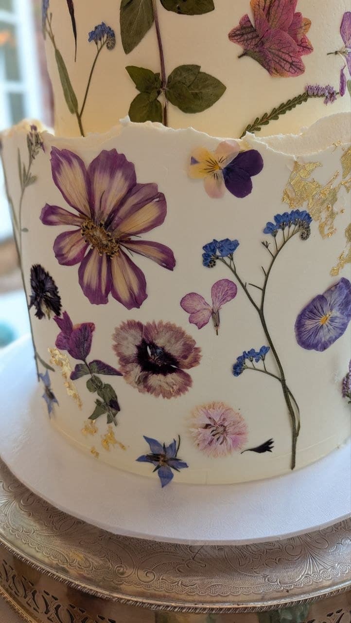 Cherry & Black luxury wedding cake