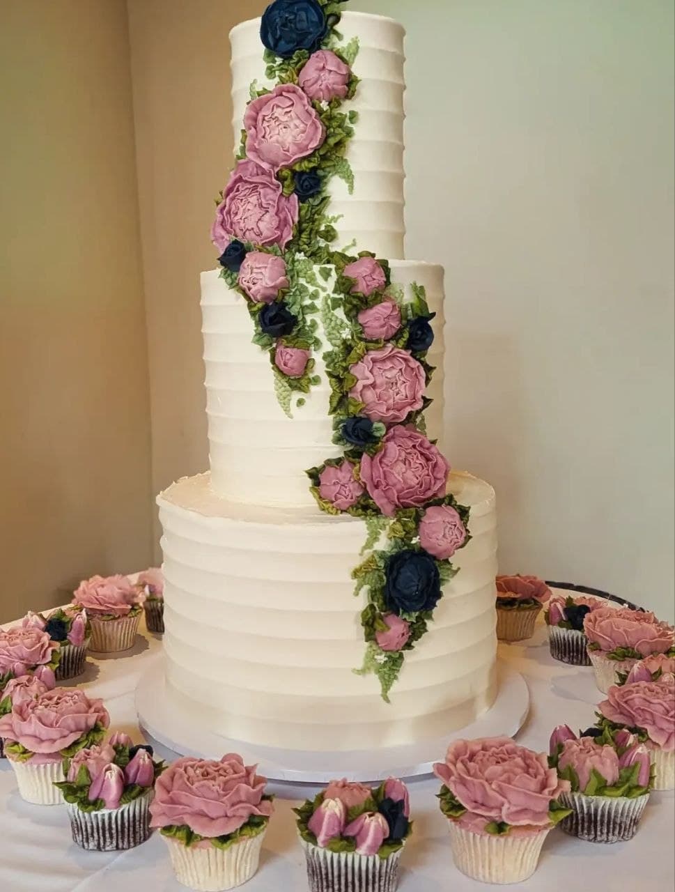 The Midnight Roses Commission — Upton Golf Club